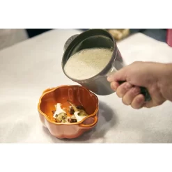 Staub Stieltopf 14 Cm, Gusseisen, Graphit-Grau 5 Staub Stieltopf 14 Cm, Gusseisen, Graphit-Grau -STAUB Küche 000011447