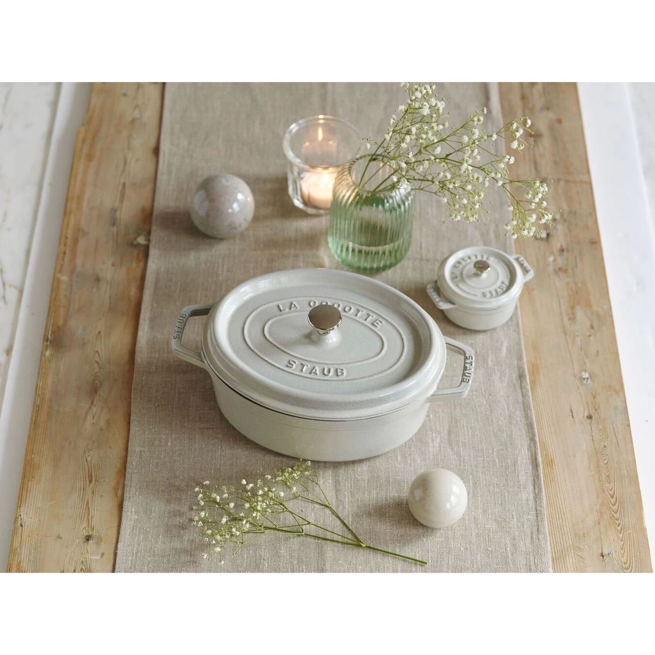 Staub Cocotte 23 Cm, Oval, Weisser Trüffel, Gusseisen 5 Staub Cocotte 23 Cm, Oval, Weisser Trüffel, Gusseisen – Bild 5