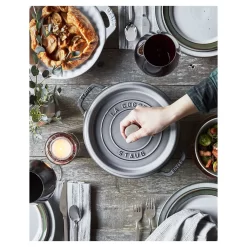 Staub Cocotte 24 Cm, Rund, Graphit-Grau, Gusseisen 9 Staub Cocotte 24 Cm, Rund, Graphit-Grau, Gusseisen -STAUB Küche 750030969