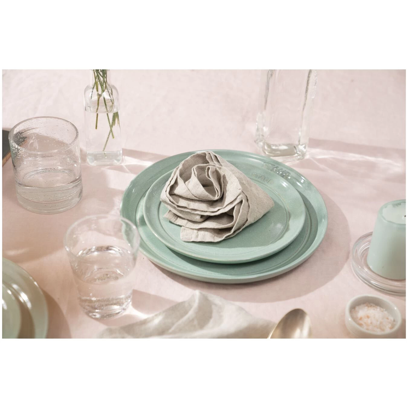 Staub Teller Flach 20 Cm, Keramik, Salbeigrün 4 Staub Teller Flach 20 Cm, Keramik, Salbeigrün – Bild 4